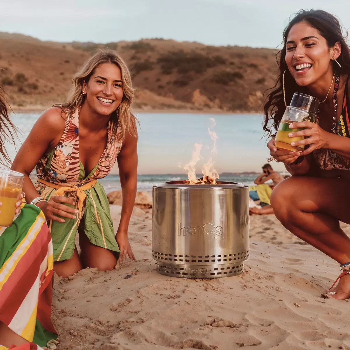 HerQs Blaze 50cm Wood Burning Stainless Steel Fire Pit Bundle