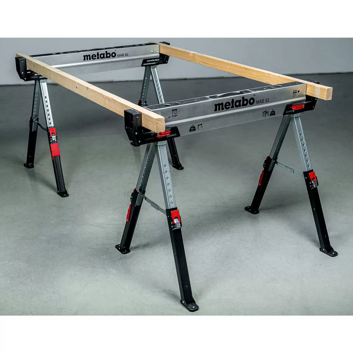 Metabo MAB 82 Steel Work Trestle