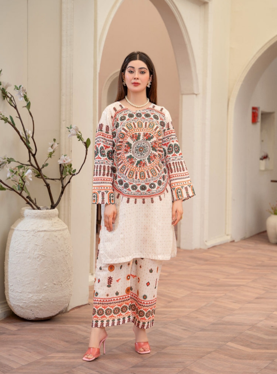 Asian suit Pakistani 2pc dress suit kurta trouser dress 