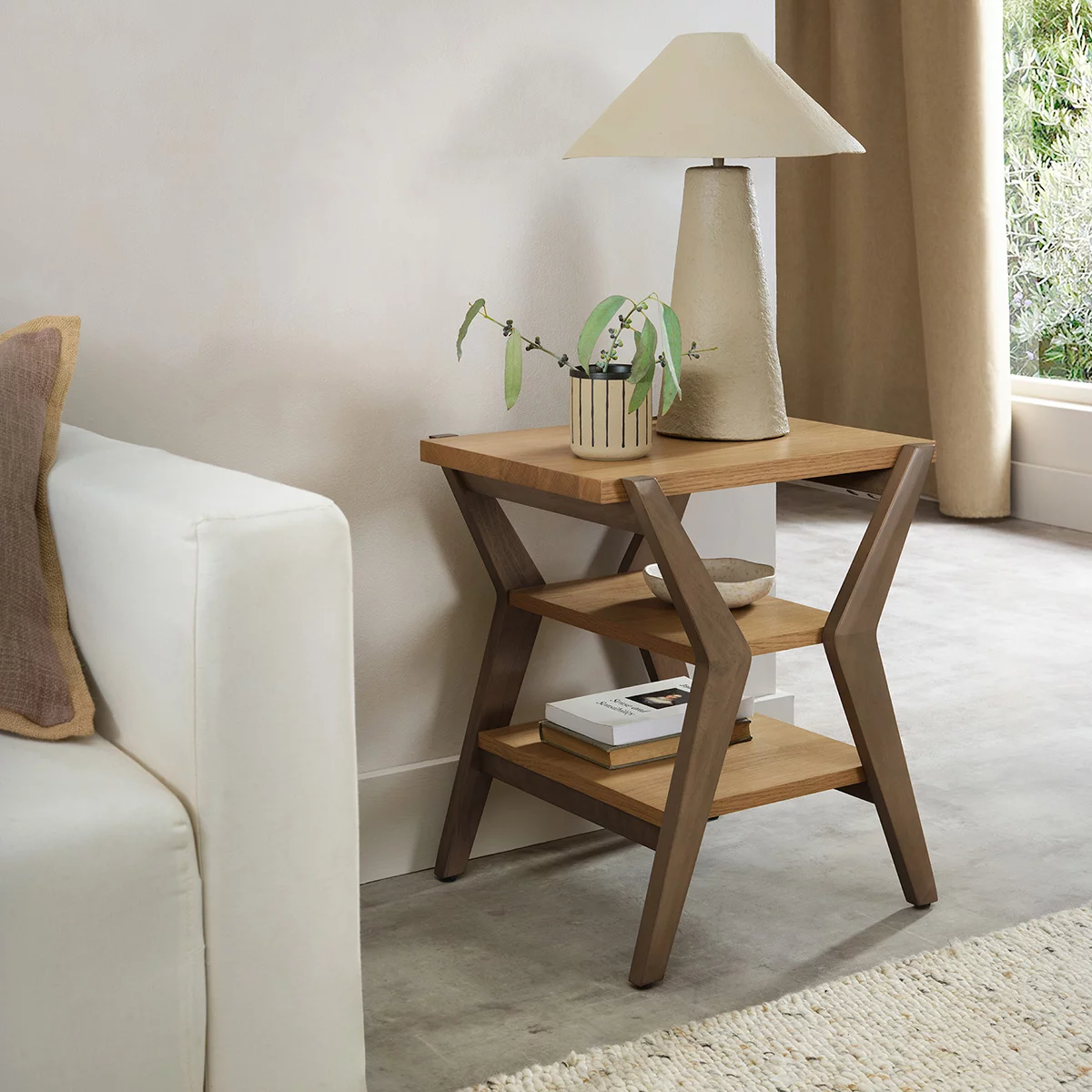 Bentley Designs Kristen Light Oak Lamp Table