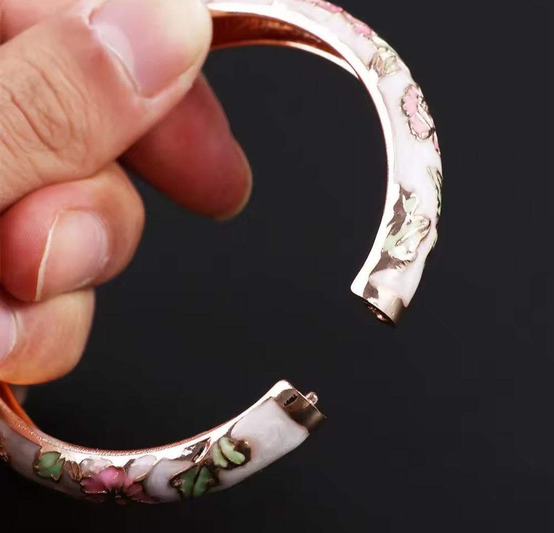 Women's bracelet ladies jewellery bracelet