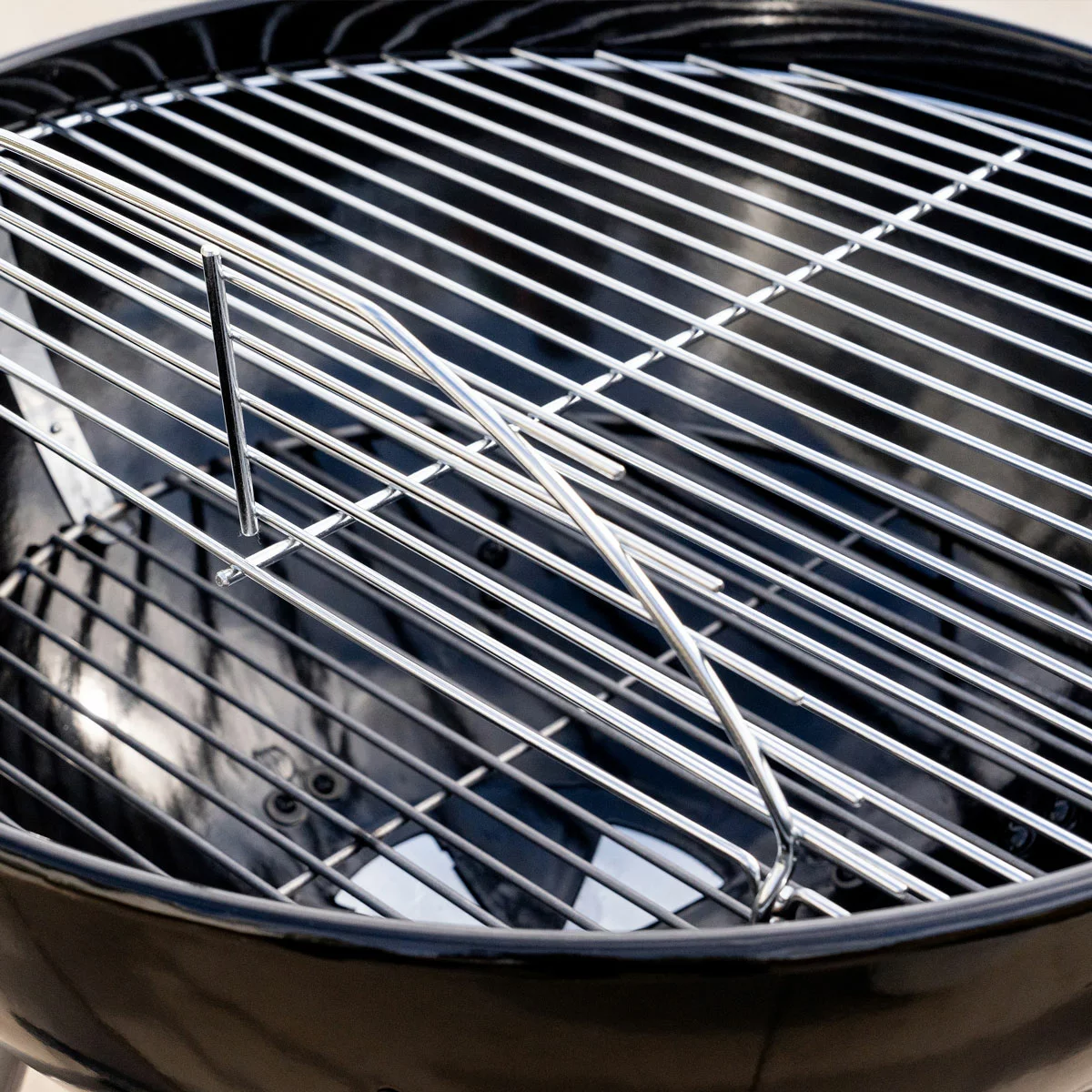 Nexgrill 22.5" (57cm) Charcoal Kettle Barbecue + Cover