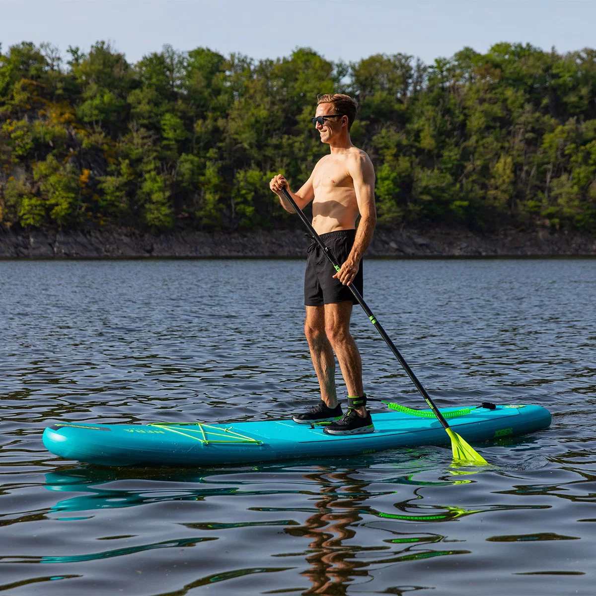 Jobe Nera 10.6 Inflatatable SUP Lite Board Package