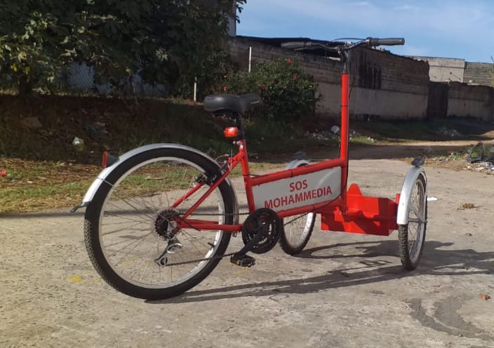 Vélo de Nettoyage Urbain Électrique Poubelle– Performance, Mobilité et Propreté Durable