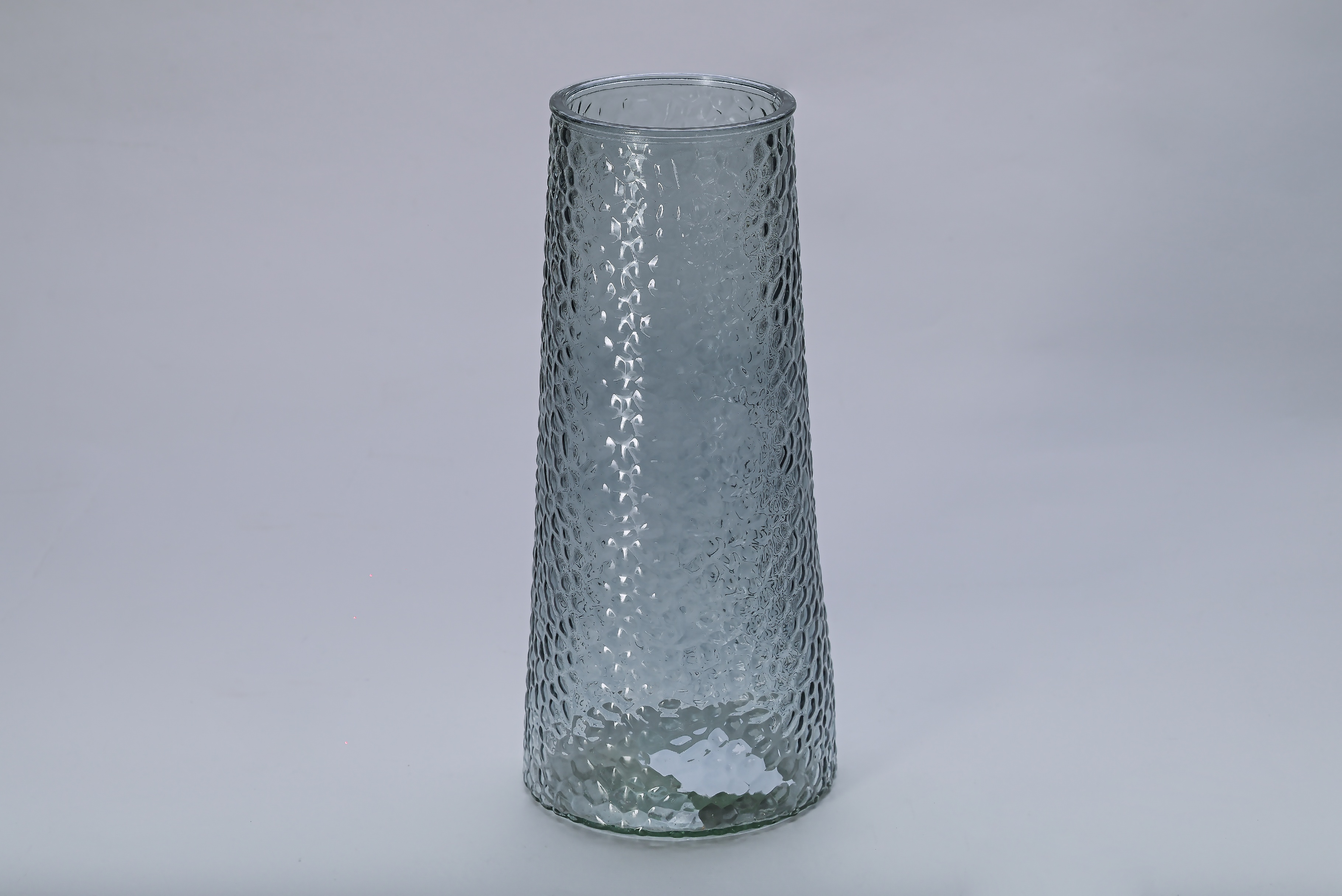 Jarrón de vidrio texturizado