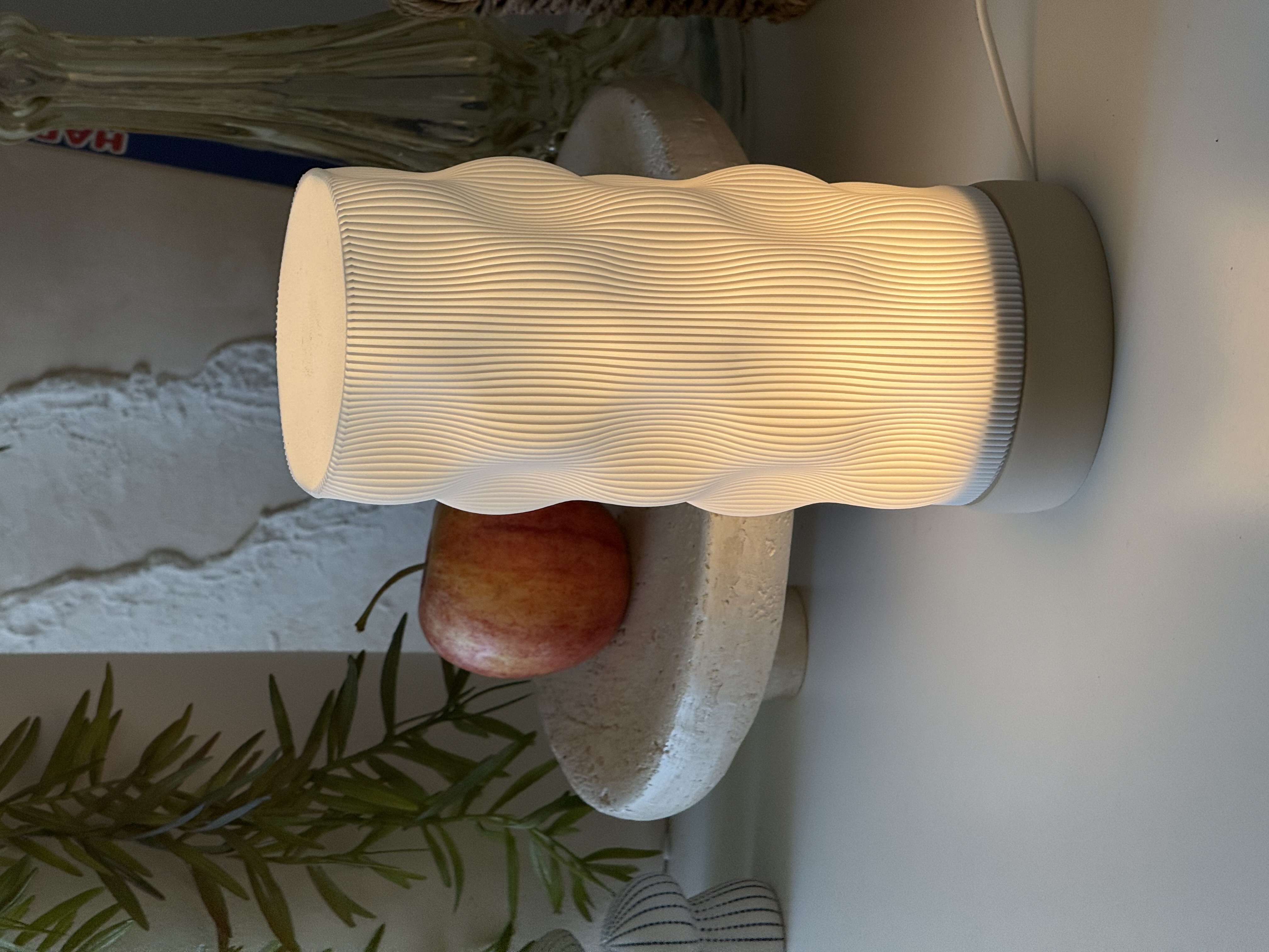 Wavy lamp