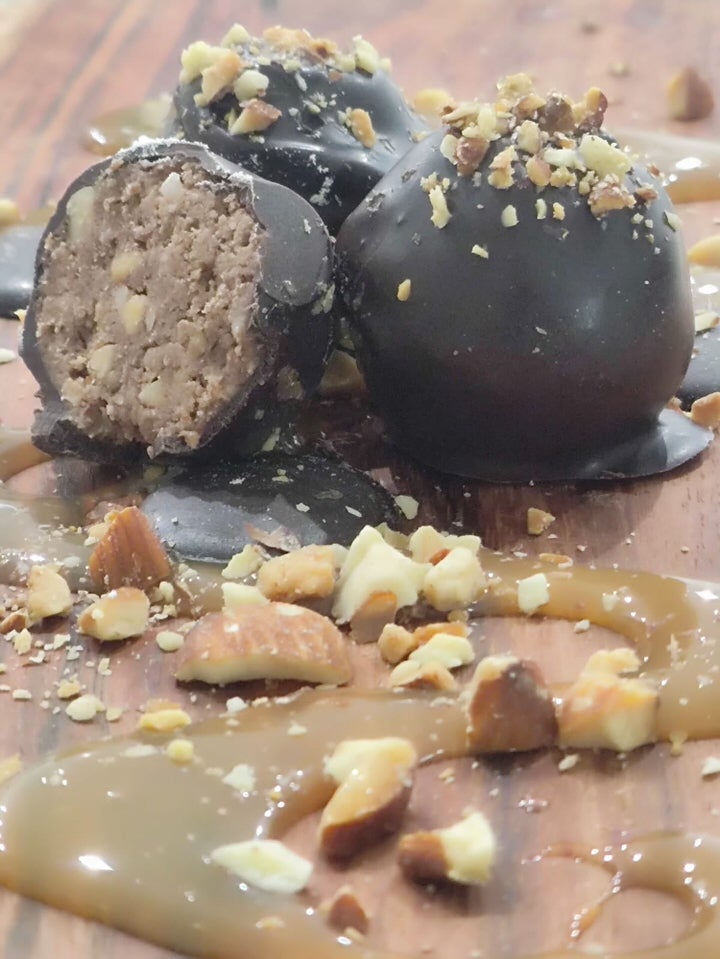 Choco Caramel Protein Bombs