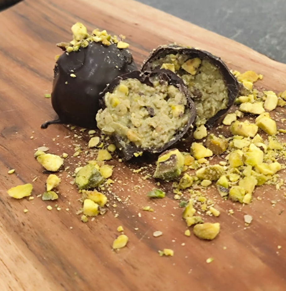 Dubai Treasures Vegan