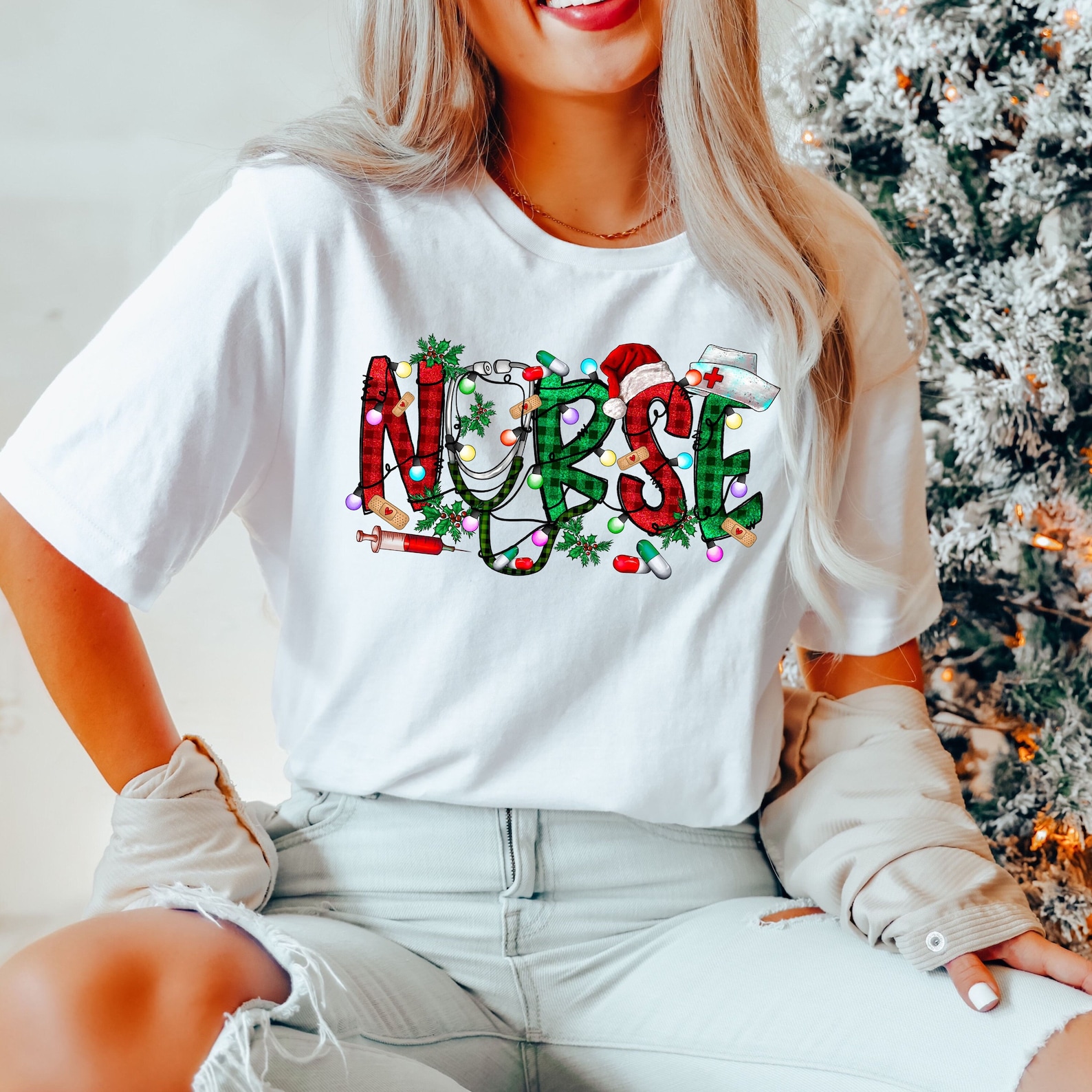 Nurse Christmas Shirt, Christmas Nurse Shirt, Christmas Nurse Shift, Nurse Gift for Woman, Funny Christmas Shirt