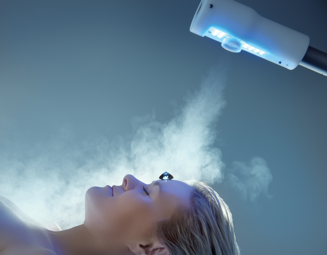 Soin du visage profond à la vapeur