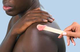 Epilation à la cire - Epaules
