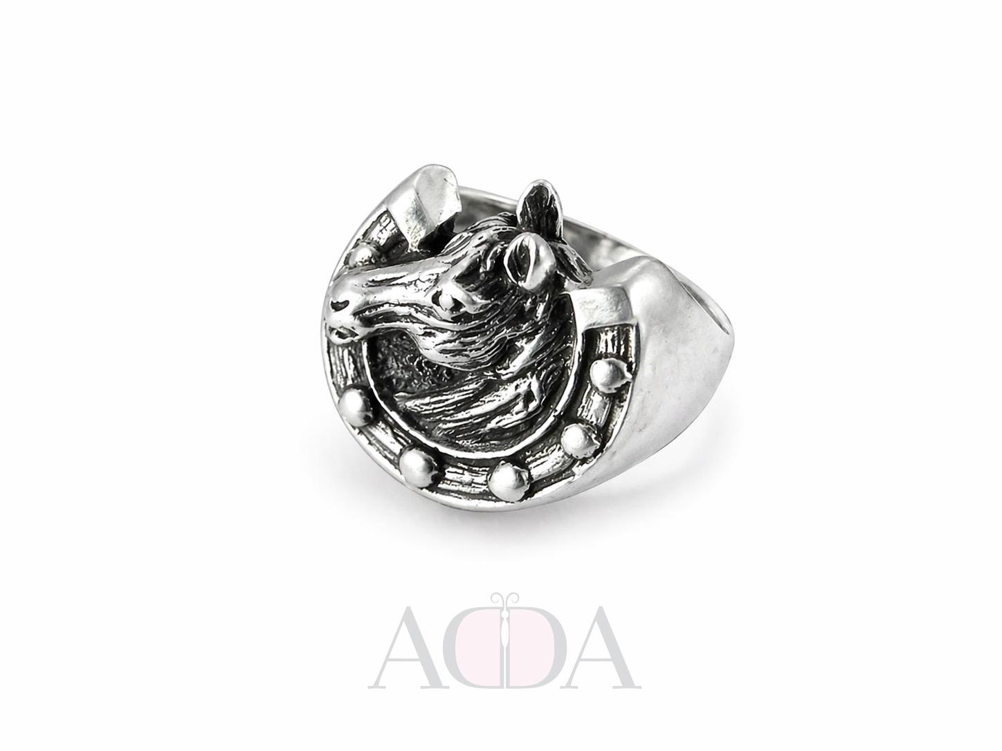 Anillo de caballo