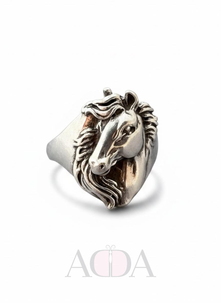 Anillo Cabeza de Caballo