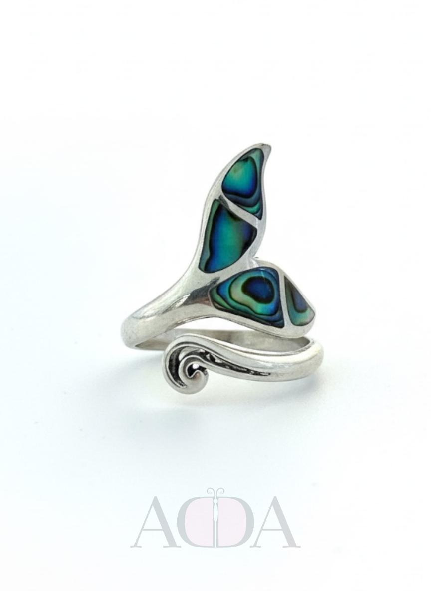 Anillo de plata cola de ballena 