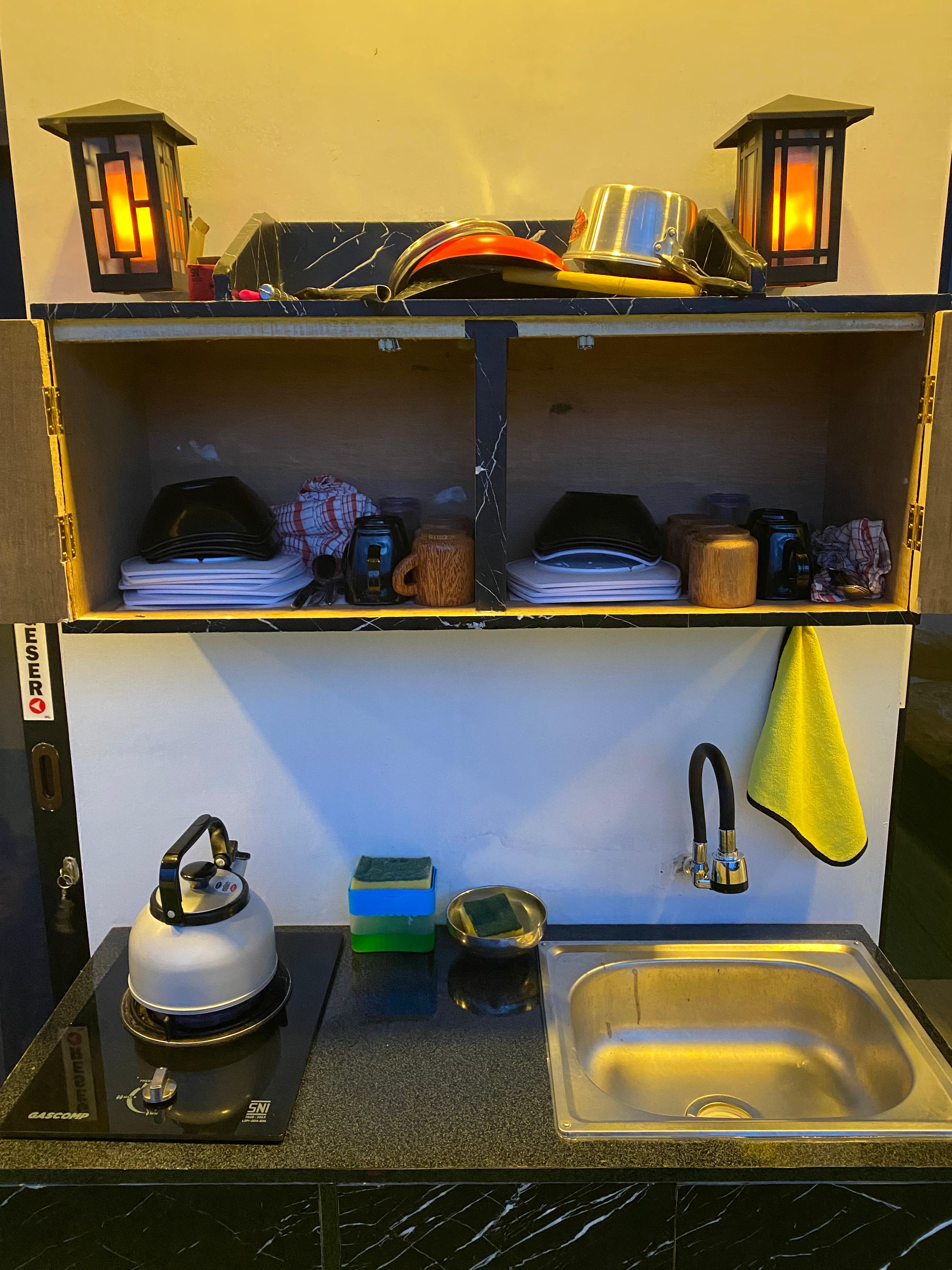 Sunflower Full House