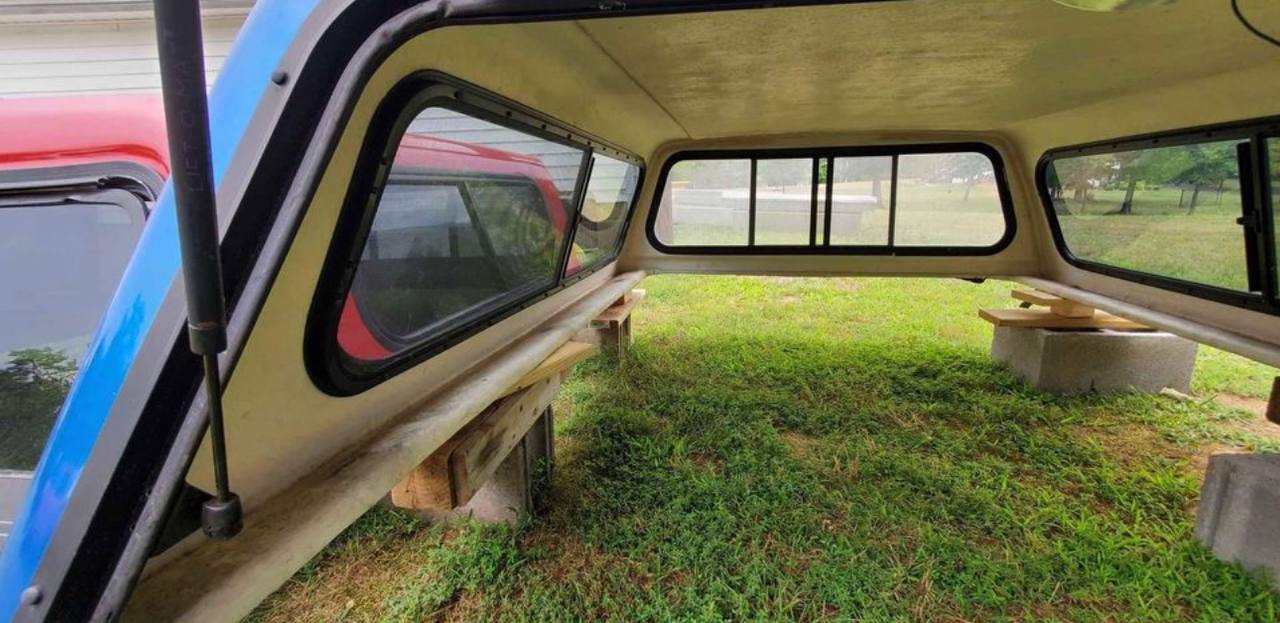 1993–2011 Ford Ranger Camper Shell – 6 ft Bed (Blue)