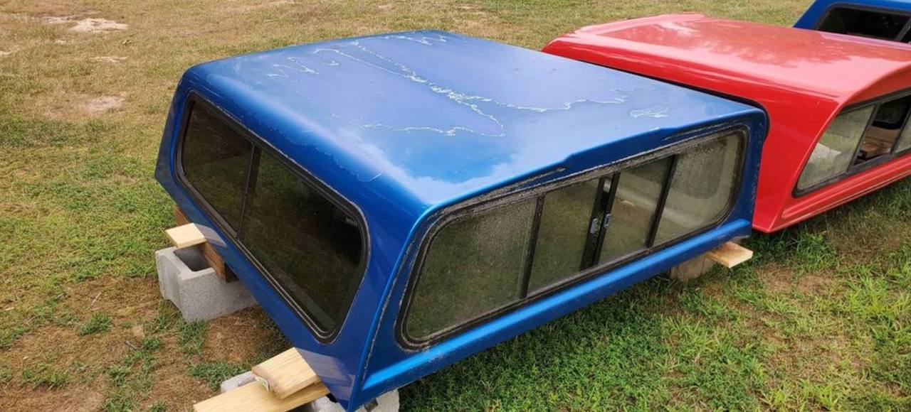 1993–2011 Ford Ranger Camper Shell – 6 ft Bed (Blue)