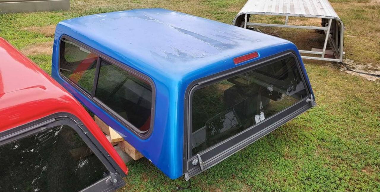 1993–2011 Ford Ranger Camper Shell – 6 ft Bed (Blue)