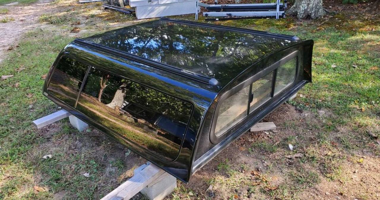 2015–2023 Chevy Colorado Truck Topper – 6 ft Bed