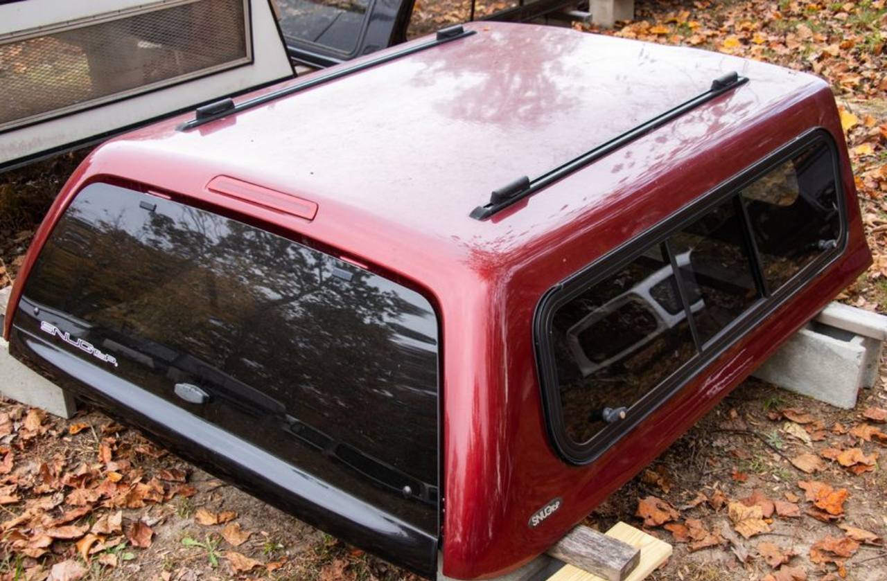 2014–2018 Chevy & GMC 1500 Truck Topper – 5.7 ft Bed