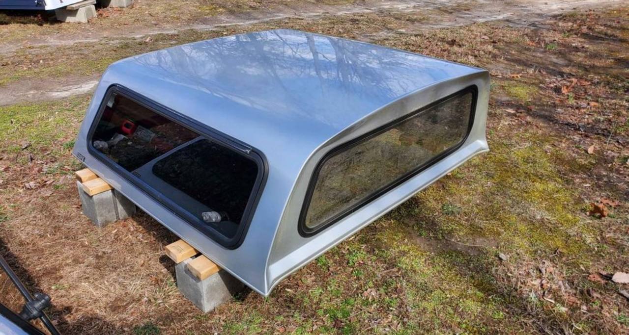 2005–2014 Nissan Frontier Truck Topper – 5 ft Bed