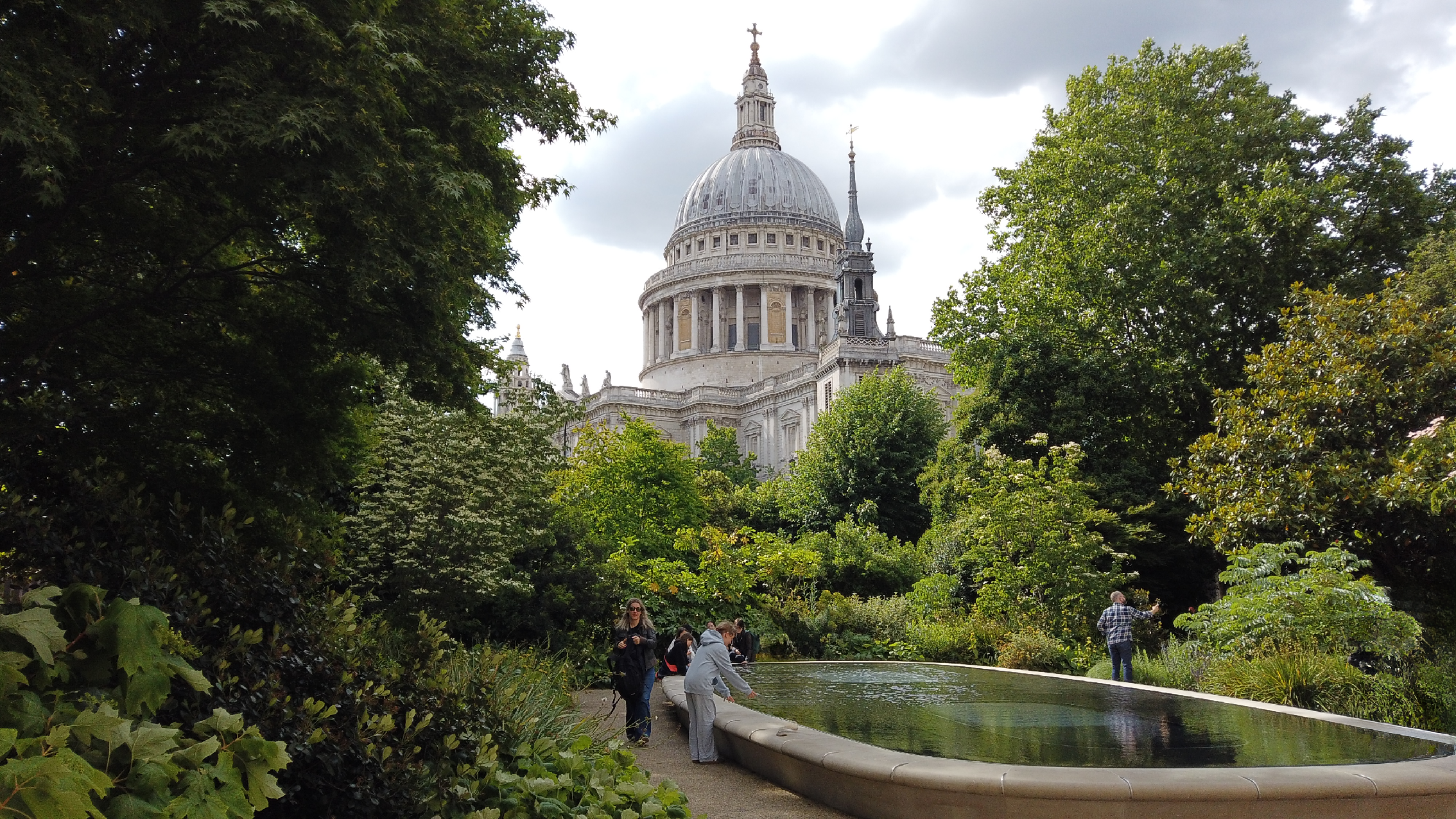 GARDENS THROUGH TIME TOUR