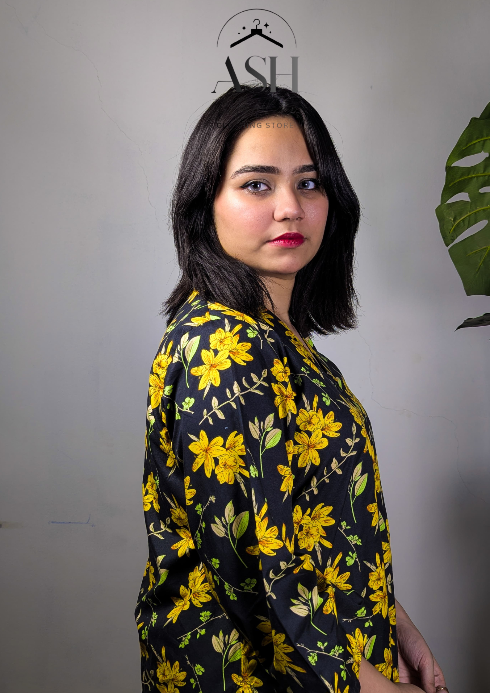 Black n yellow florals article 