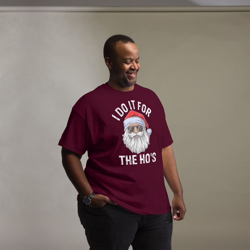 Santa Graphic Christmas T-Shirt