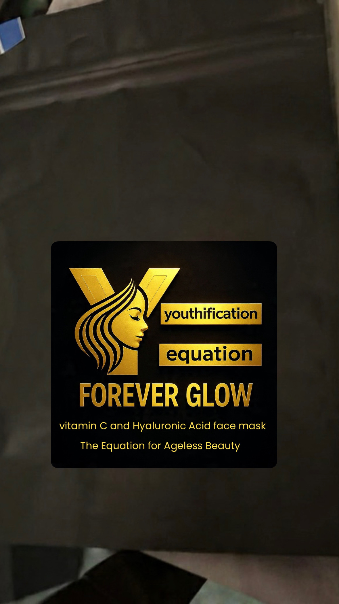 Y- Forever Glow Face Mask