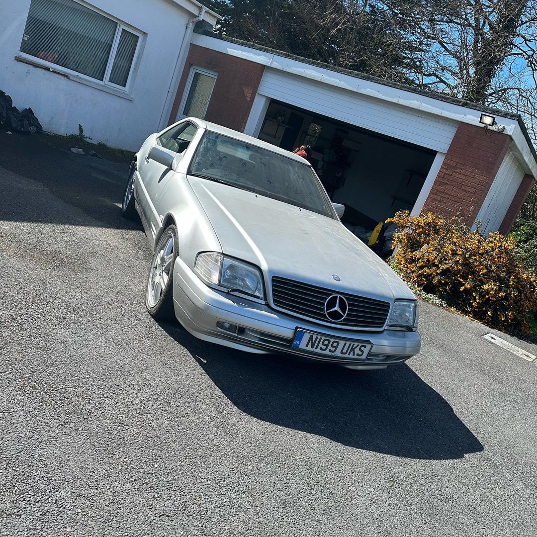 Mercedes Benz SL-Class