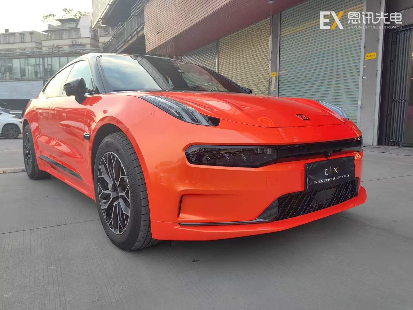 EX-8026   Lava Orange Paint Protection Film: For the Ultimate Desert-Ready Ride