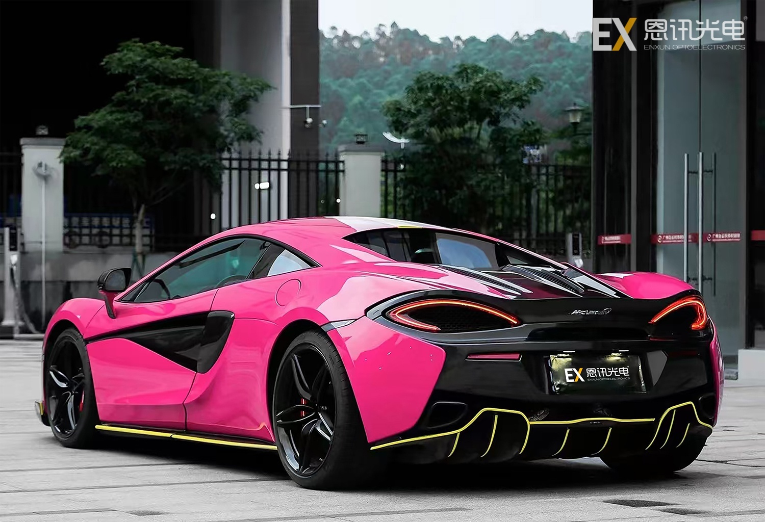 No paint damage, no grinding. Custom colors + value preservation—have both beauty & practicality.