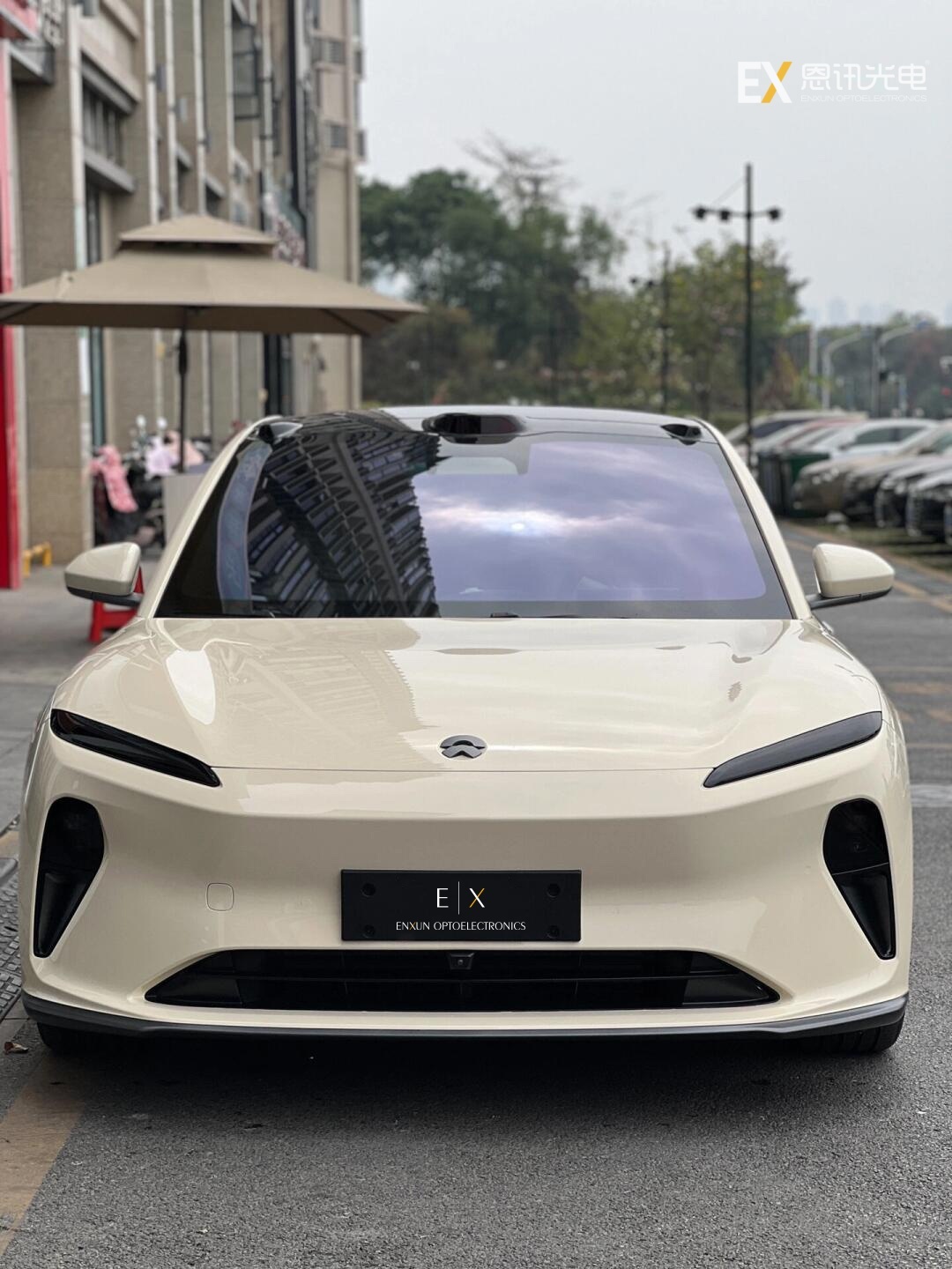 Pearl High-Gloss Series Color-Changing Film  High-End Car Wrap Film: Rich Color Depth That Outshines Ordinary Protective Coats