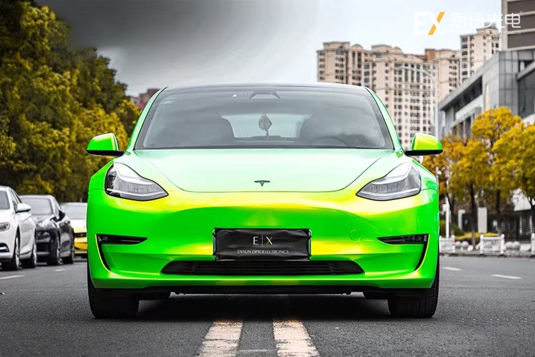 Iridescent Gold Green Wrap: Where Gold Glows and Green Shimmers—Your Ride Deserves This Dazzling Dual-Tone Magic