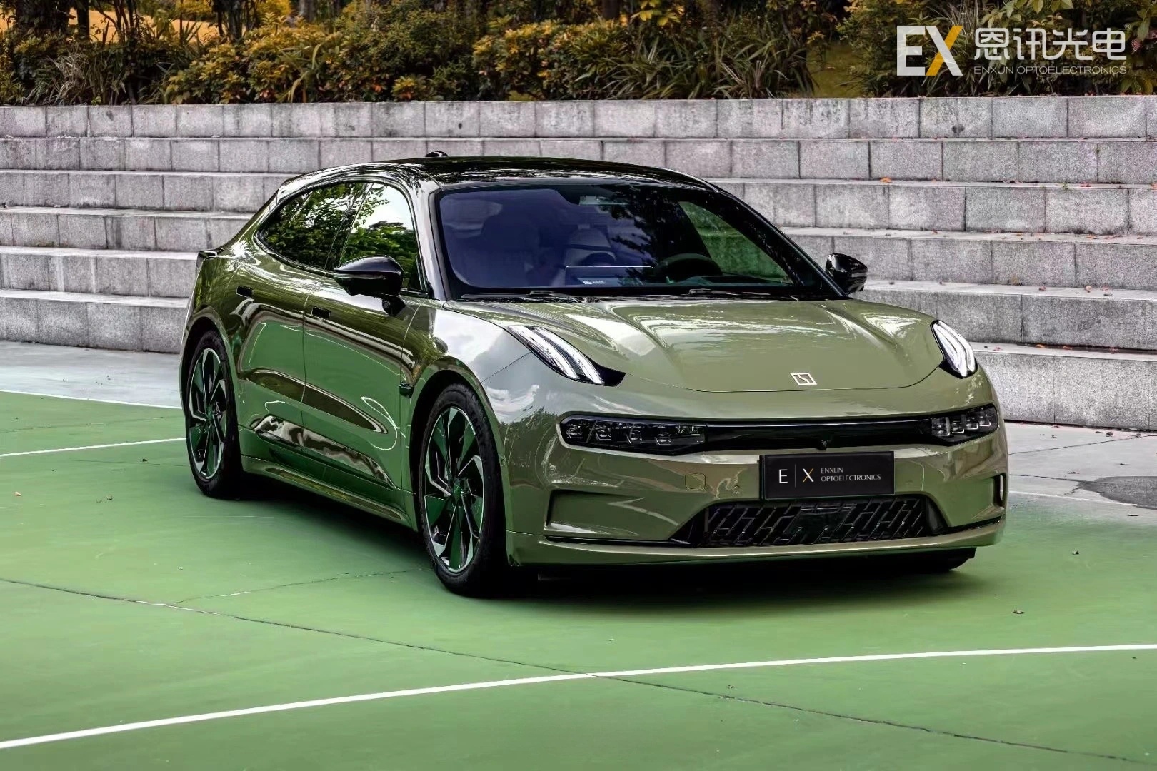 Crystal Armor Green: Where Luxury Meets Uncompromising Protection