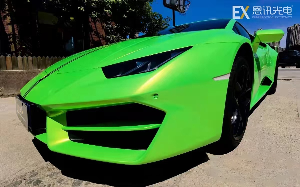 Iridescent Gold Green Wrap: Where Gold Glows and Green Shimmers—Your Ride Deserves This Dazzling Dual-Tone Magic