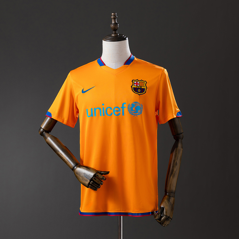 Barcelona Away 06/07