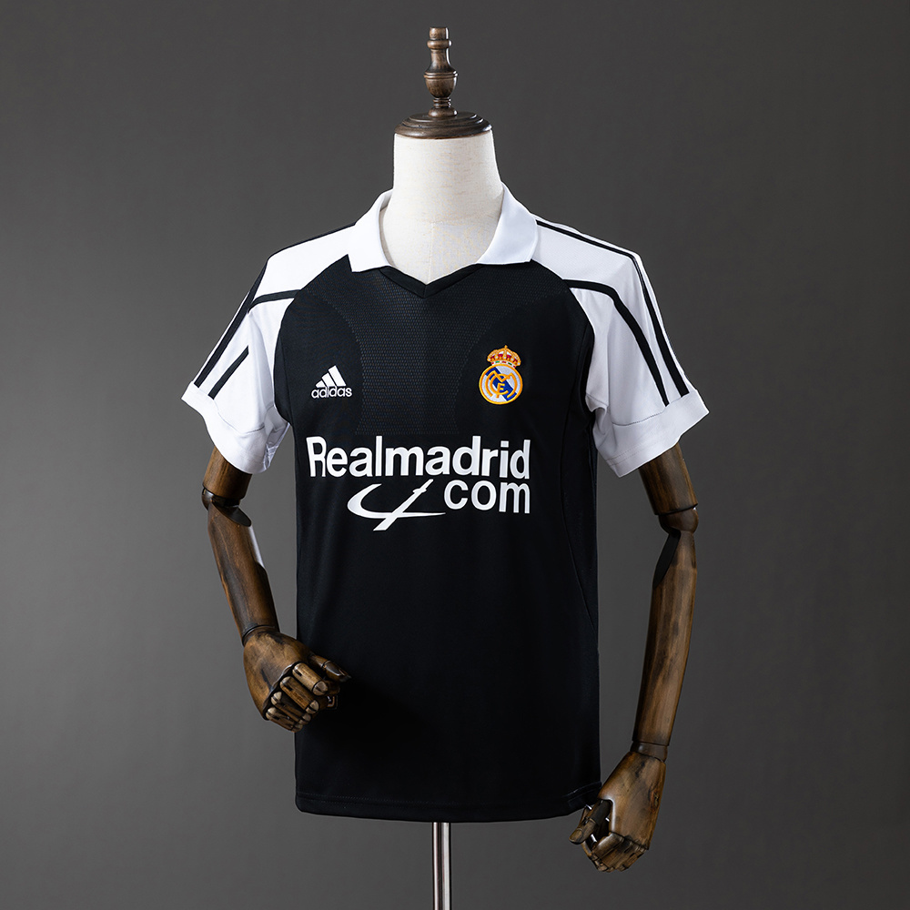Real Madrid Away 01/02