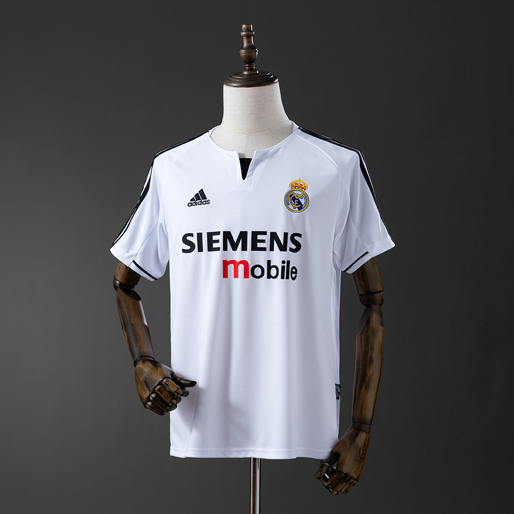 Real Madrid Home 04/05