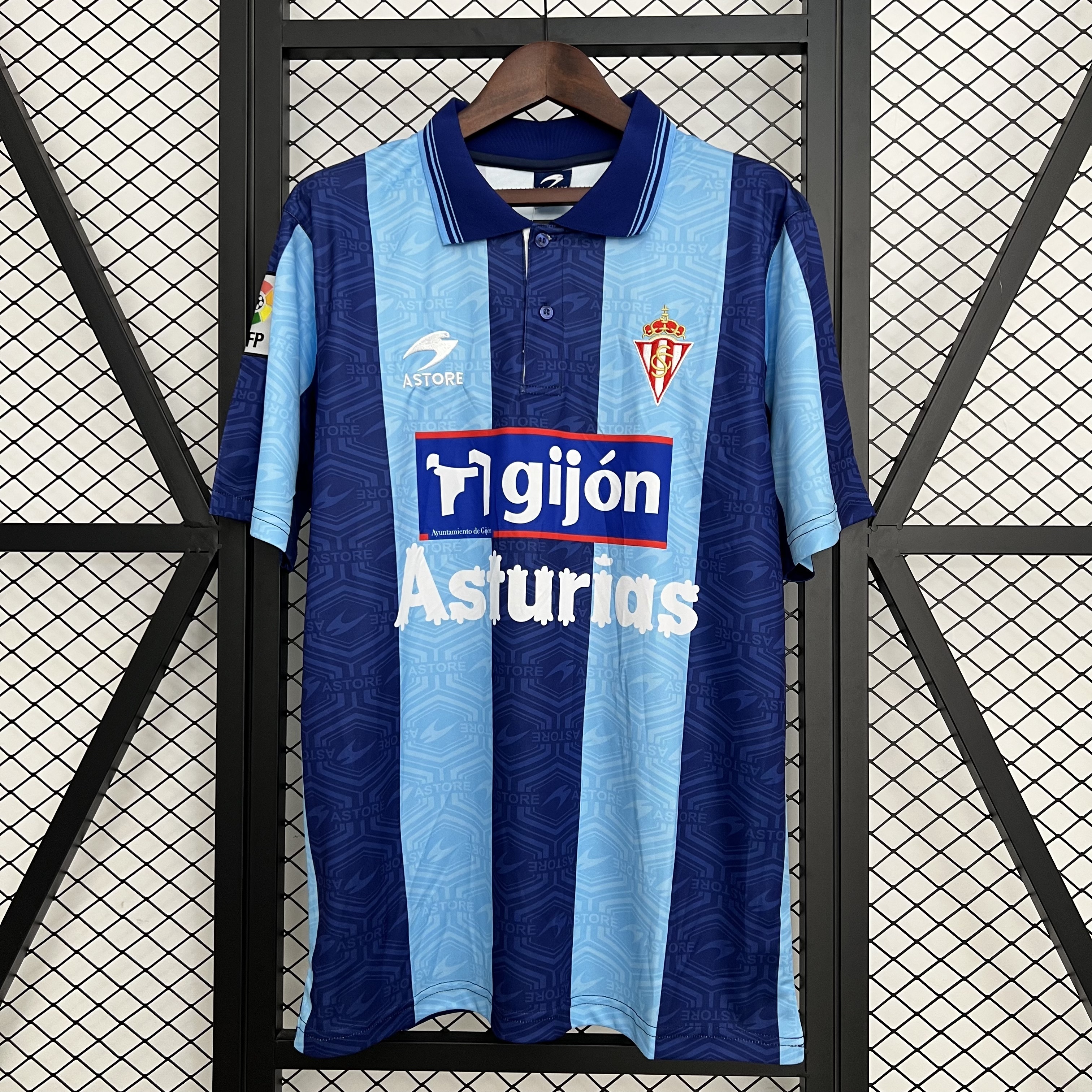 Sporting de Gijón Third Away 02/03