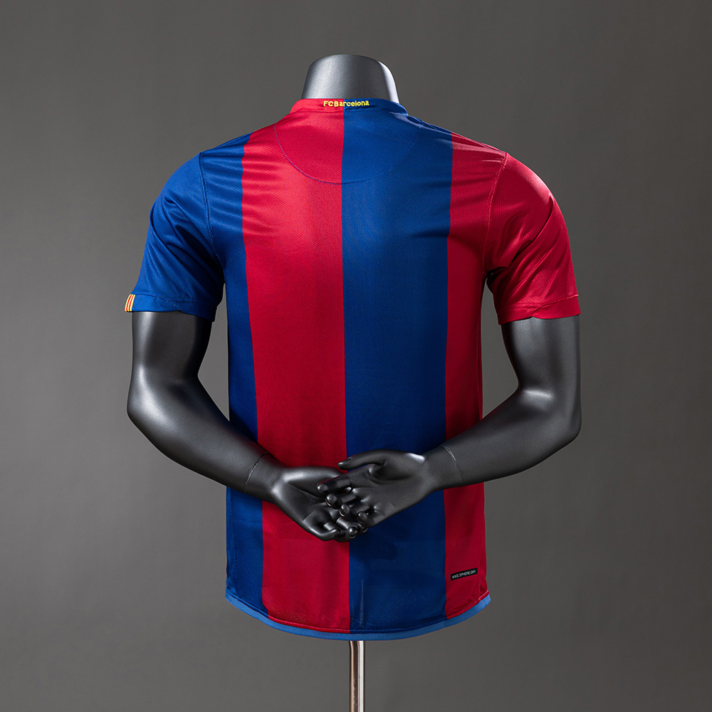 Barcelona Home 06/07