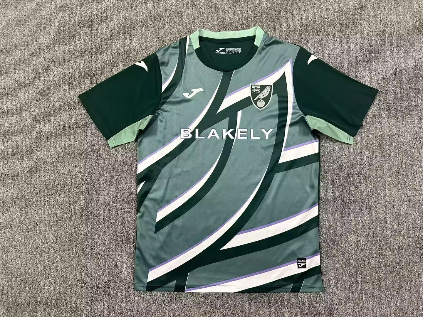 Norwich City Away 25/26