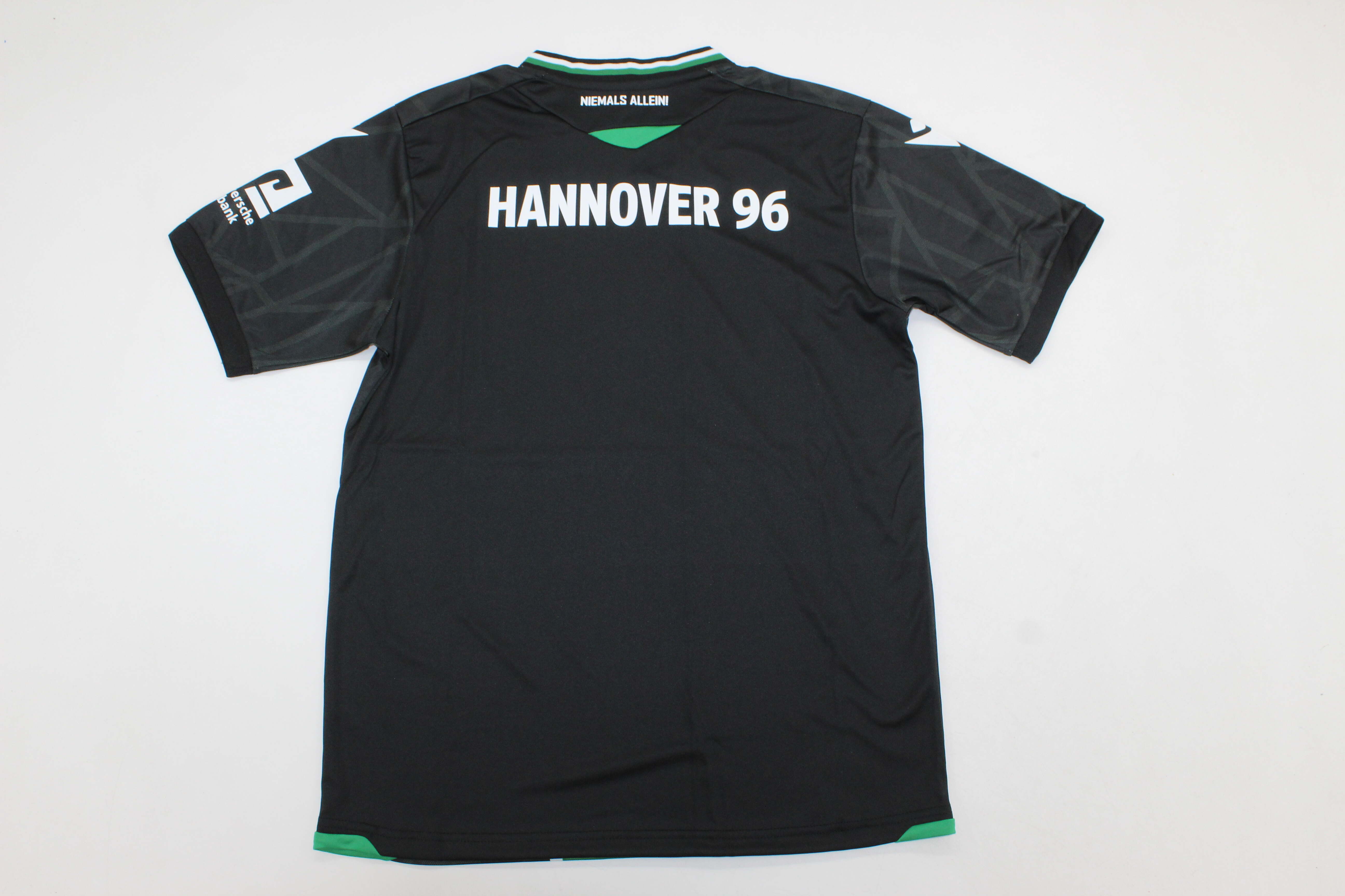 Hannover 96 Away 25/26