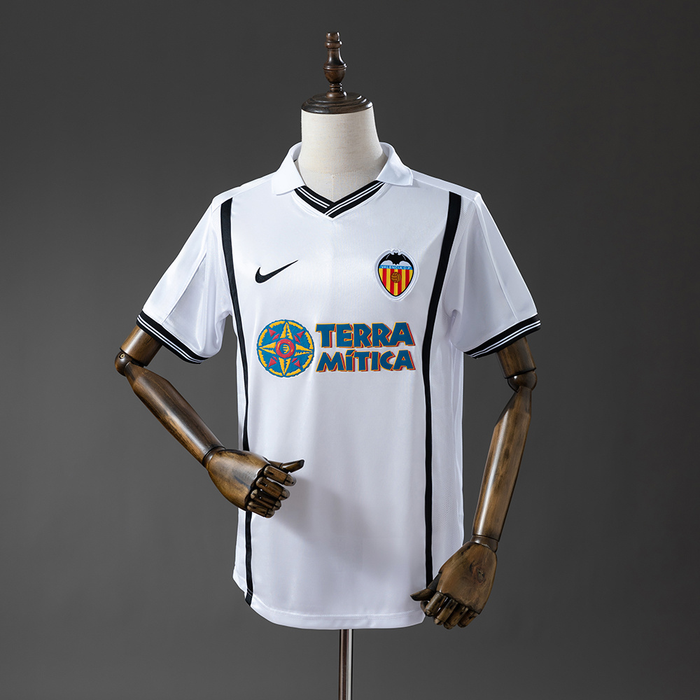 Valencia Home 00/01