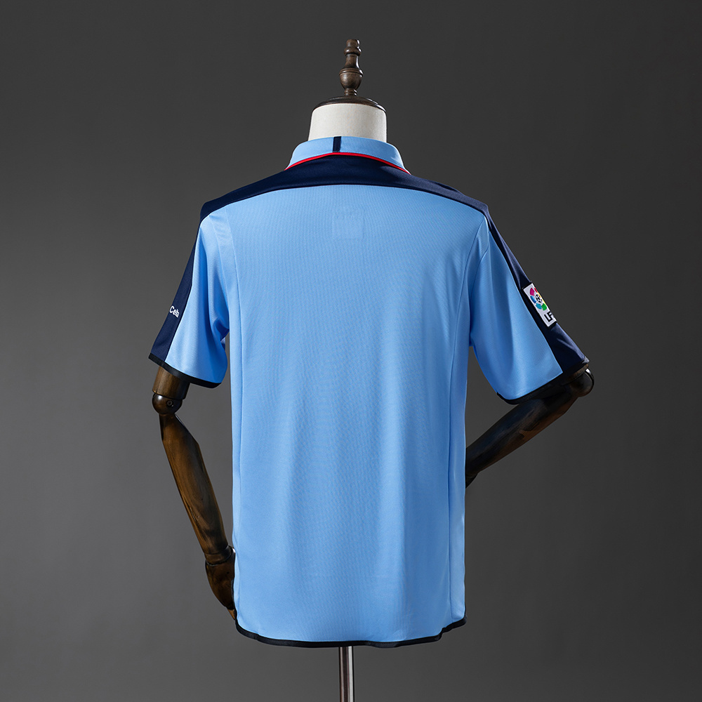 Celta de Vigo Home 03/04