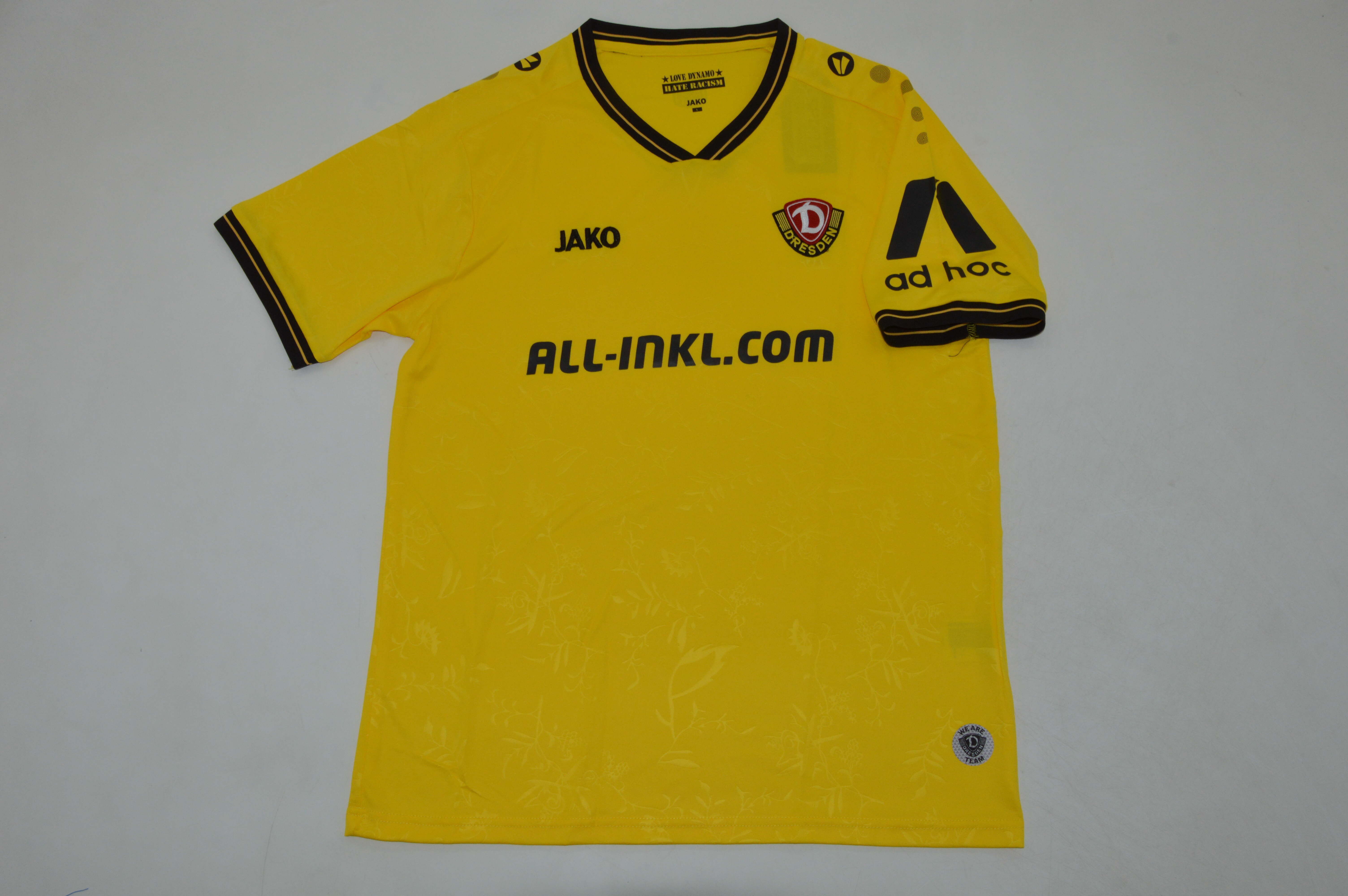 Dynamo Dresden Home 25/26