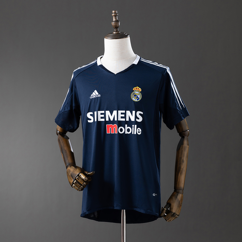 Real Madrid Away 04/05