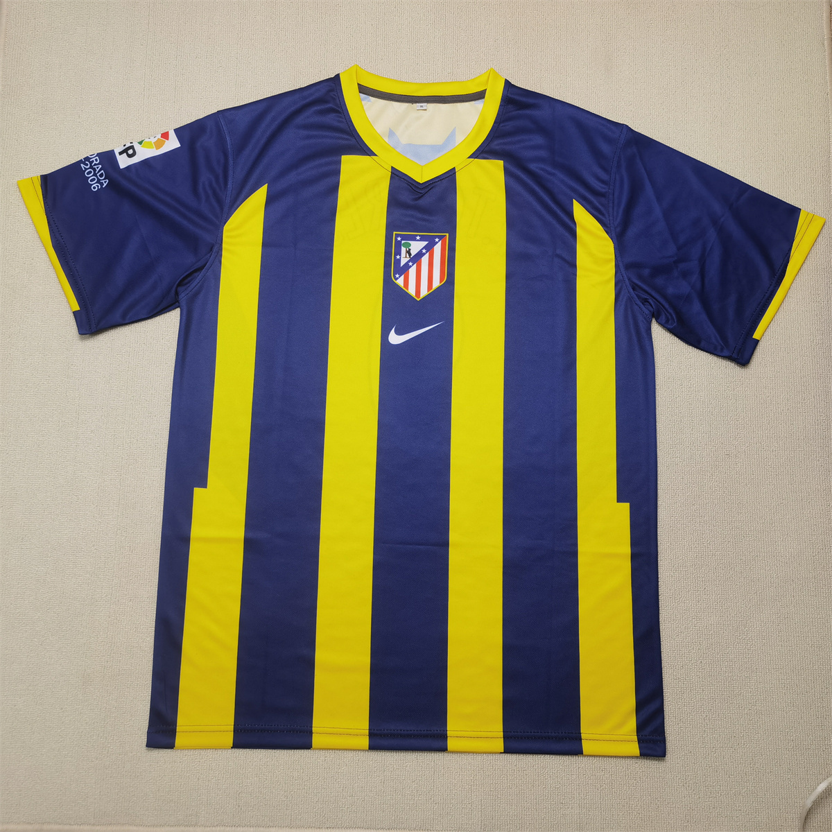 Atlético de Madrid Away 05/06