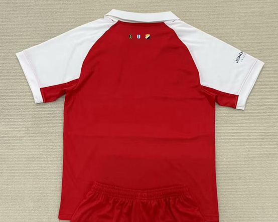Utrecht Home 25/26