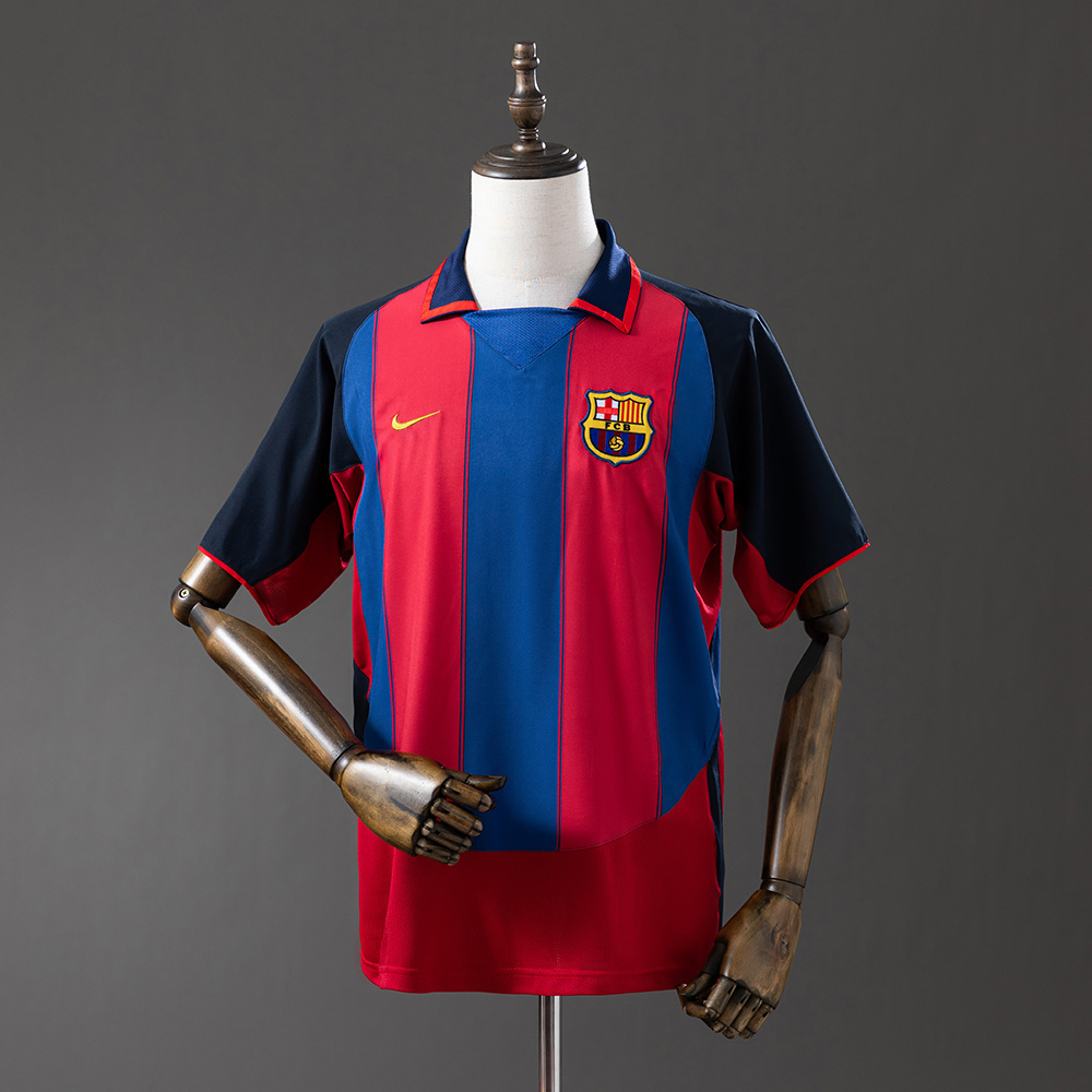 Barcelona Home 03/04